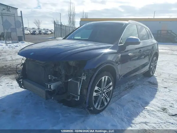 WA1C4AFY8J2122318 2018 AUDI SQ5 - Image 2