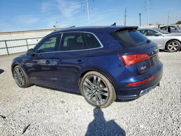 WA1C4AFY8J2176699 2018 AUDI SQ5 - Image 2