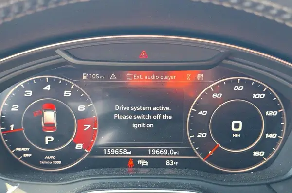 WA1C4AFY8J2182275 2018 AUDI SQ5 - Image 8
