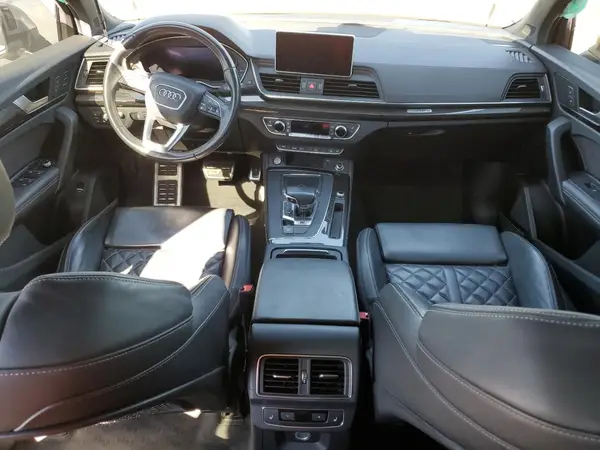 WA1C4AFY8J2192322 2018 AUDI SQ5 - Image 8