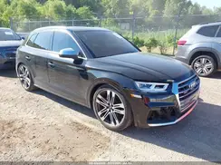 WA1C4AFY8J2215811 2018 AUDI SQ5