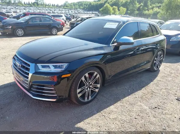 WA1C4AFY8J2215811 2018 AUDI SQ5 - Image 2