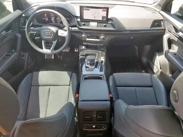 WA1C4AFY8N2087365 2022 AUDI SQ5 - Image 8