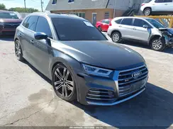 WA1C4AFY9J2008618 2018 AUDI SQ5