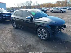 WA1C4AFY9J2044468 2018 AUDI SQ5