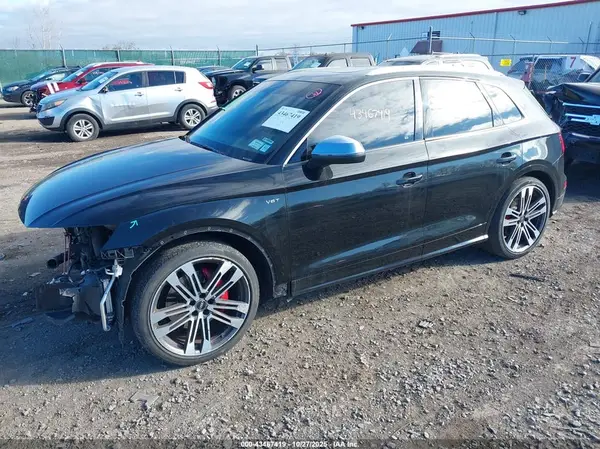 WA1C4AFY9J2044468 2018 AUDI SQ5 - Image 2