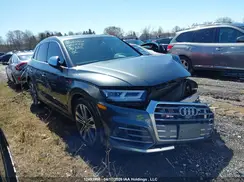 WA1C4AFY9J2083688 2018 AUDI SQ5