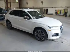 WA1C4AFY9J2105236 2018 AUDI SQ5