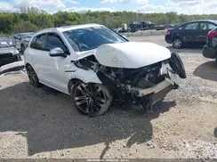 WA1C4AFY9J2126135 2018 AUDI SQ5
