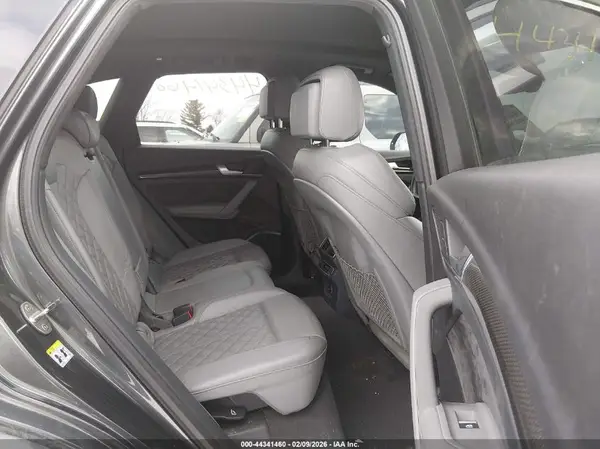 WA1C4AFY9J2140780 2018 AUDI SQ5 - Image 8
