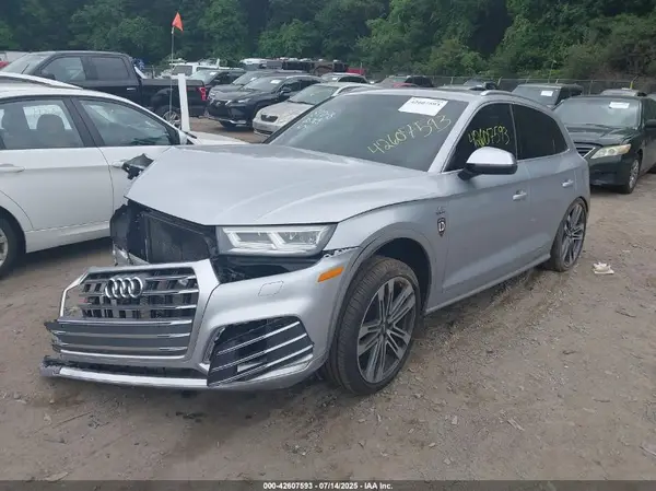 WA1C4AFY9J2153352 2018 AUDI SQ5 - Image 2