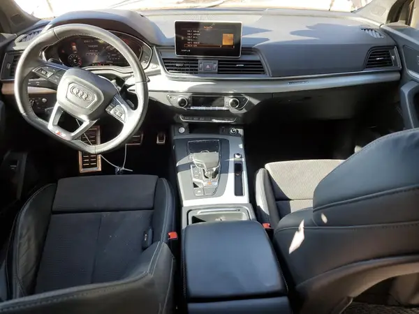 WA1C4AFY9J2196251 2018 AUDI SQ5 - Image 8