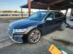 WA1C4AFY9J2208513 2018 AUDI SQ5