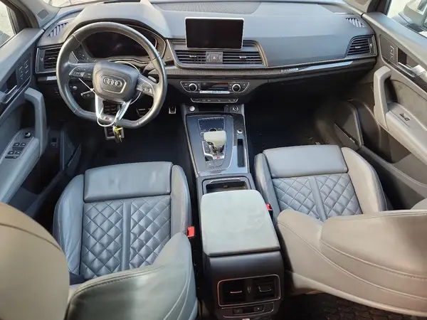 WA1C4AFY9J2208513 2018 AUDI SQ5 - Image 8