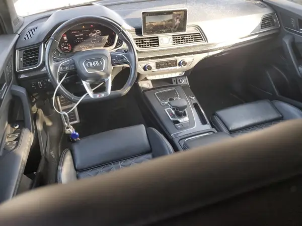 WA1C4AFY9J2212075 2018 AUDI SQ5 - Image 8