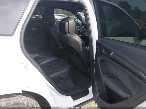 WA1C4AFY9K2083756 2019 AUDI SQ5 - Image 8