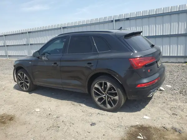 WA1C4AFY9M2008641 2021 AUDI SQ5 - Image 2