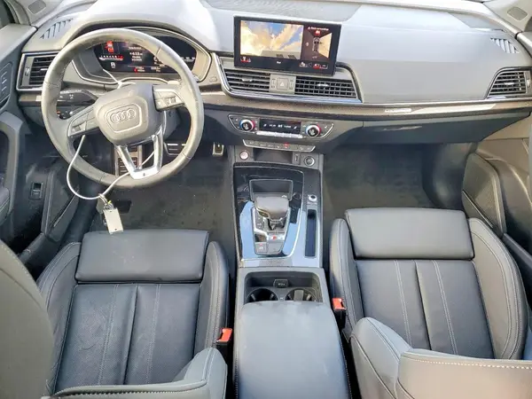 WA1C4AFY9R2022207 2024 AUDI SQ5 - Image 8