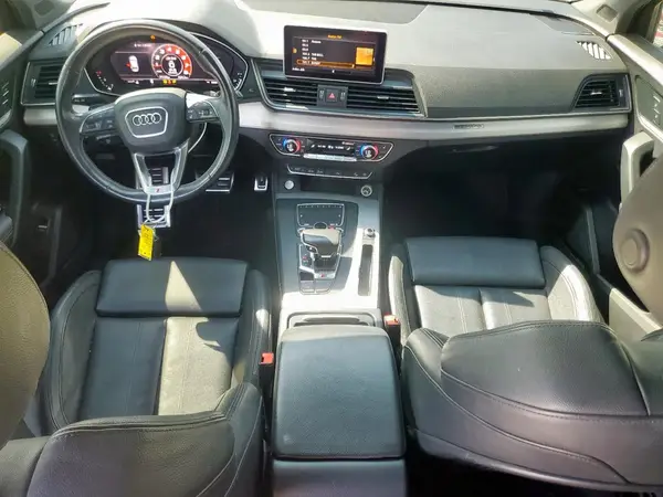 WA1C4AFYXJ2047847 2018 AUDI SQ5 - Image 8