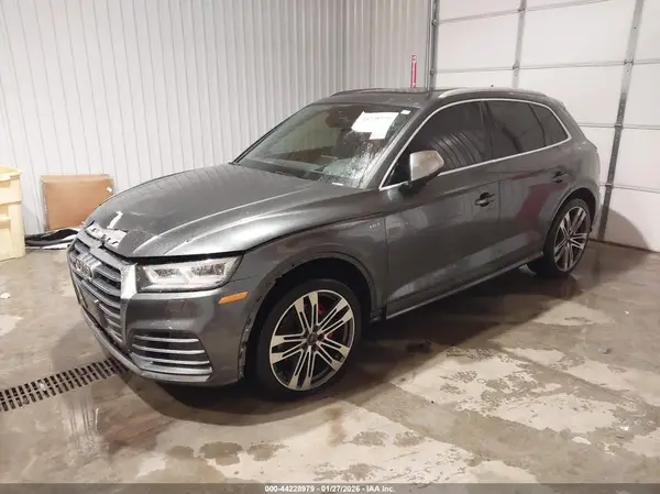 WA1C4AFYXJ2047928 2018 AUDI SQ5 - Image 2