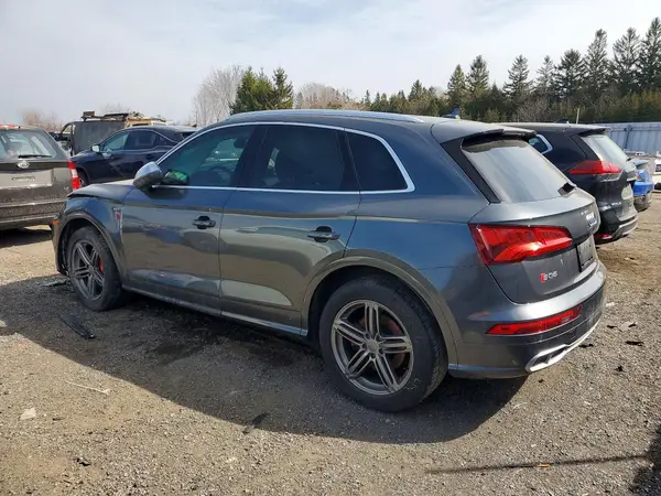 WA1C4AFYXJ2061909 2018 AUDI SQ5 - Image 2