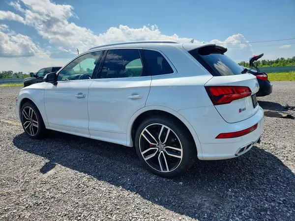 WA1C4AFYXJ2111949 2018 AUDI SQ5 - Image 2
