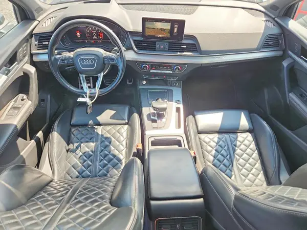 WA1C4AFYXJ2111949 2018 AUDI SQ5 - Image 8
