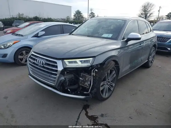 WA1C4AFYXJ2205040 2018 AUDI SQ5 - Image 2