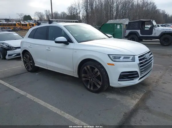 WA1C4AFYXJ2210531 2018 AUDI SQ5 - Image 1