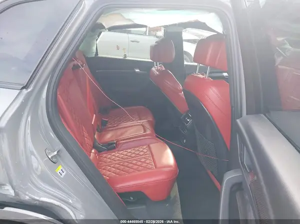 WA1C4AFYXK2004403 2019 AUDI SQ5 - Image 8
