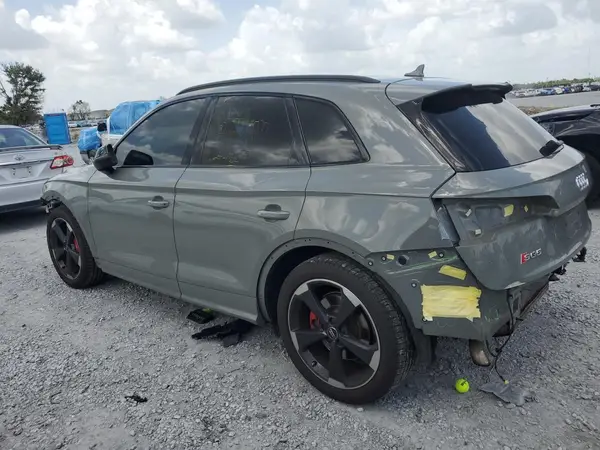 WA1C4AFYXK2041676 2019 AUDI SQ5 - Image 2
