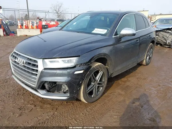 WA1C4AFYXK2124573 2019 AUDI SQ5 - Image 2