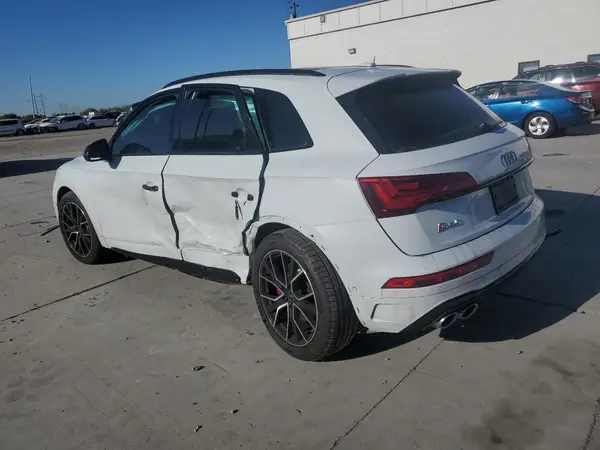 WA1C4AFYXN2027409 2022 AUDI SQ5 - Image 2