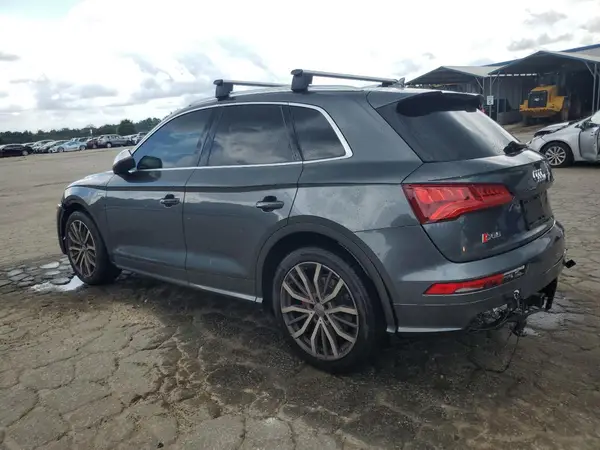 WA1C4BFY3J2155720 2018 AUDI SQ5 - Image 2