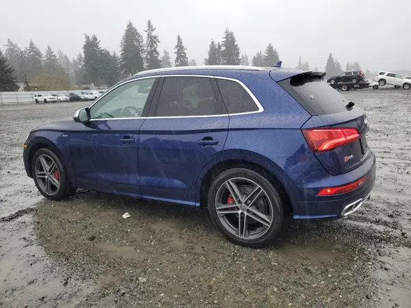WA1C4BFYXJ2061057 2018 AUDI SQ5 - Image 2