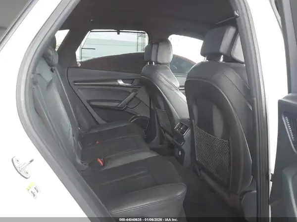 WA1C4BFYXJ2104912 2018 AUDI SQ5 - Image 8