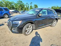 WA1CAAFY0M2032318 2021 AUDI Q5