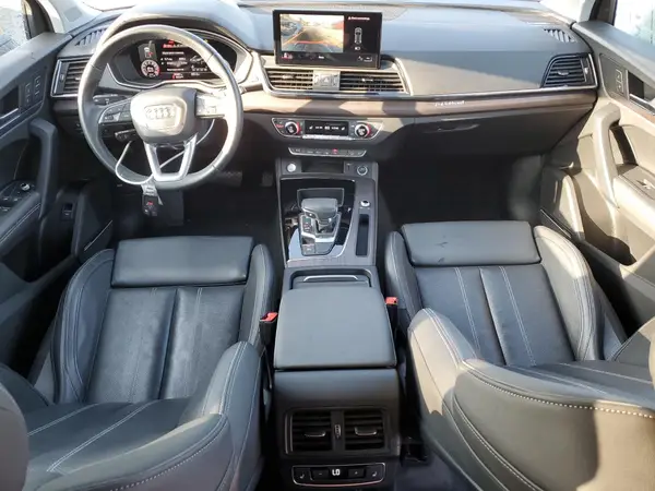 WA1CAAFY0M2035445 2021 AUDI Q5 - Image 8