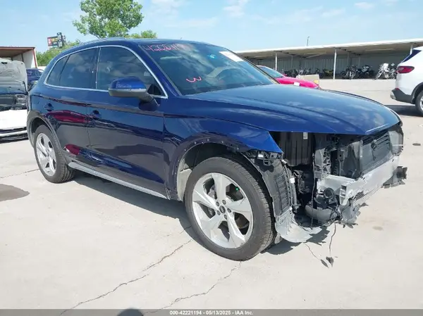 WA1CAAFY0M2089120 2021 AUDI Q5 - Image 1