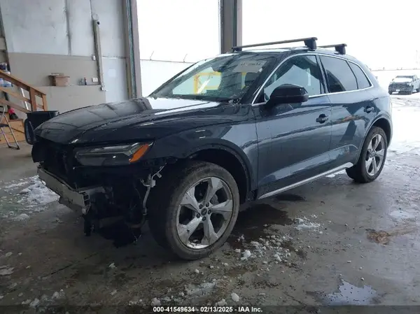 WA1CAAFY2M2007209 2021 AUDI Q5 - Image 2
