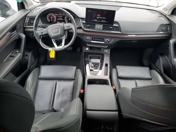 WA1CAAFY3M2058914 2021 AUDI Q5 - Image 8