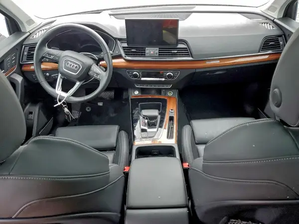 WA1CAAFY5M2014834 2021 AUDI Q5 - Image 8