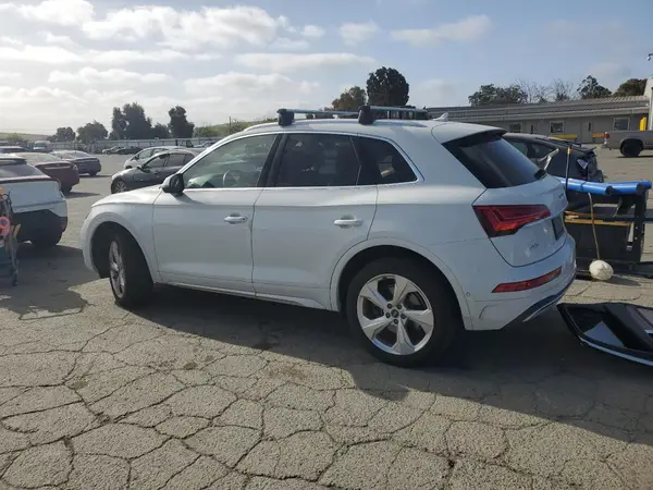 WA1CAAFY5M2033786 2021 AUDI Q5 - Image 2