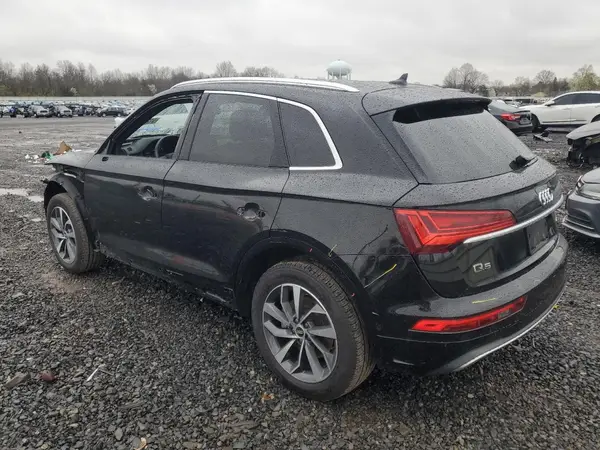 WA1CAAFY5M2082115 2021 AUDI Q5 - Image 2