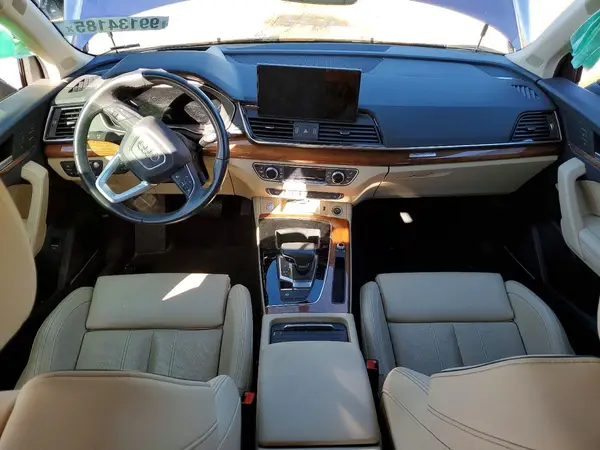 WA1CAAFY6M2074251 2021 AUDI Q5 - Image 8