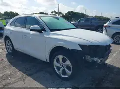 WA1CAAFY7M2034552 2021 AUDI Q5
