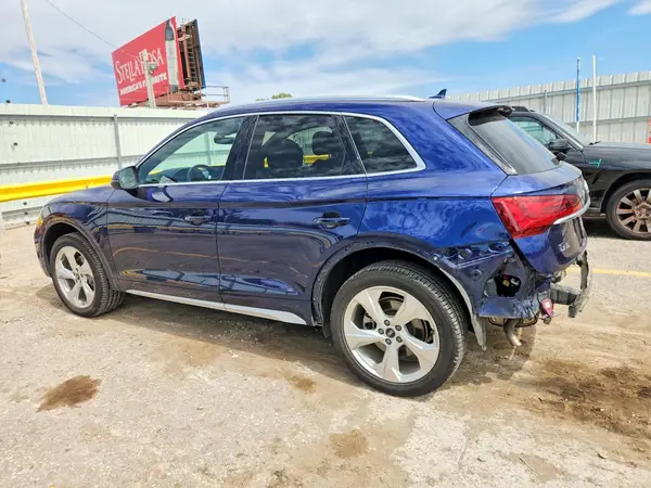 WA1CAAFY8M2007411 2021 AUDI Q5 - Image 2