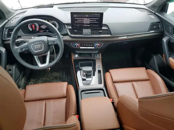 WA1CAAFY9M2050364 2021 AUDI Q5 - Image 8