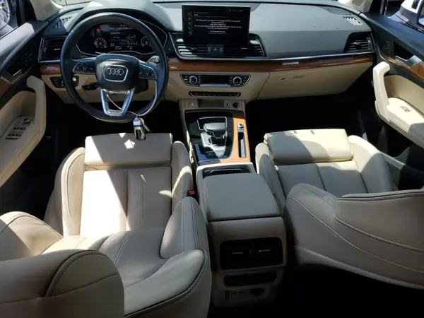 WA1CAAFY9M2053068 2021 AUDI Q5 - Image 8