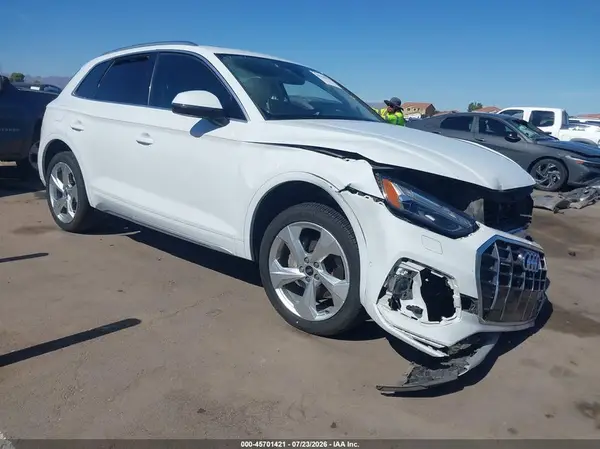 WA1CAAFYXM2014604 2021 AUDI Q5 - Image 1